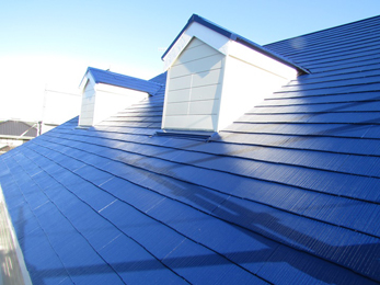 いすみ市の屋根リフォーム事例です。<br>防水性の高い塗料で雨漏りも無く安心です。